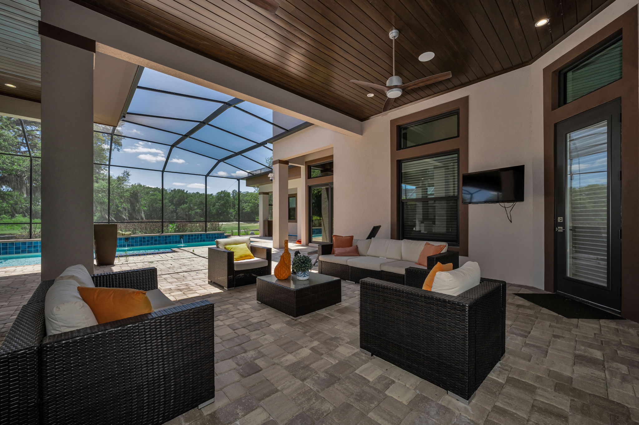 Lanai 3