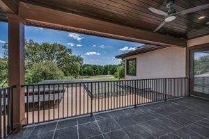 Upper Level Balcony 2
