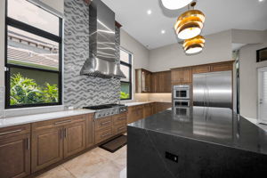 Kitchen 5
