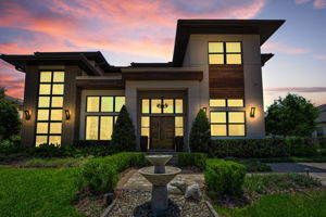 Front Exterior 4