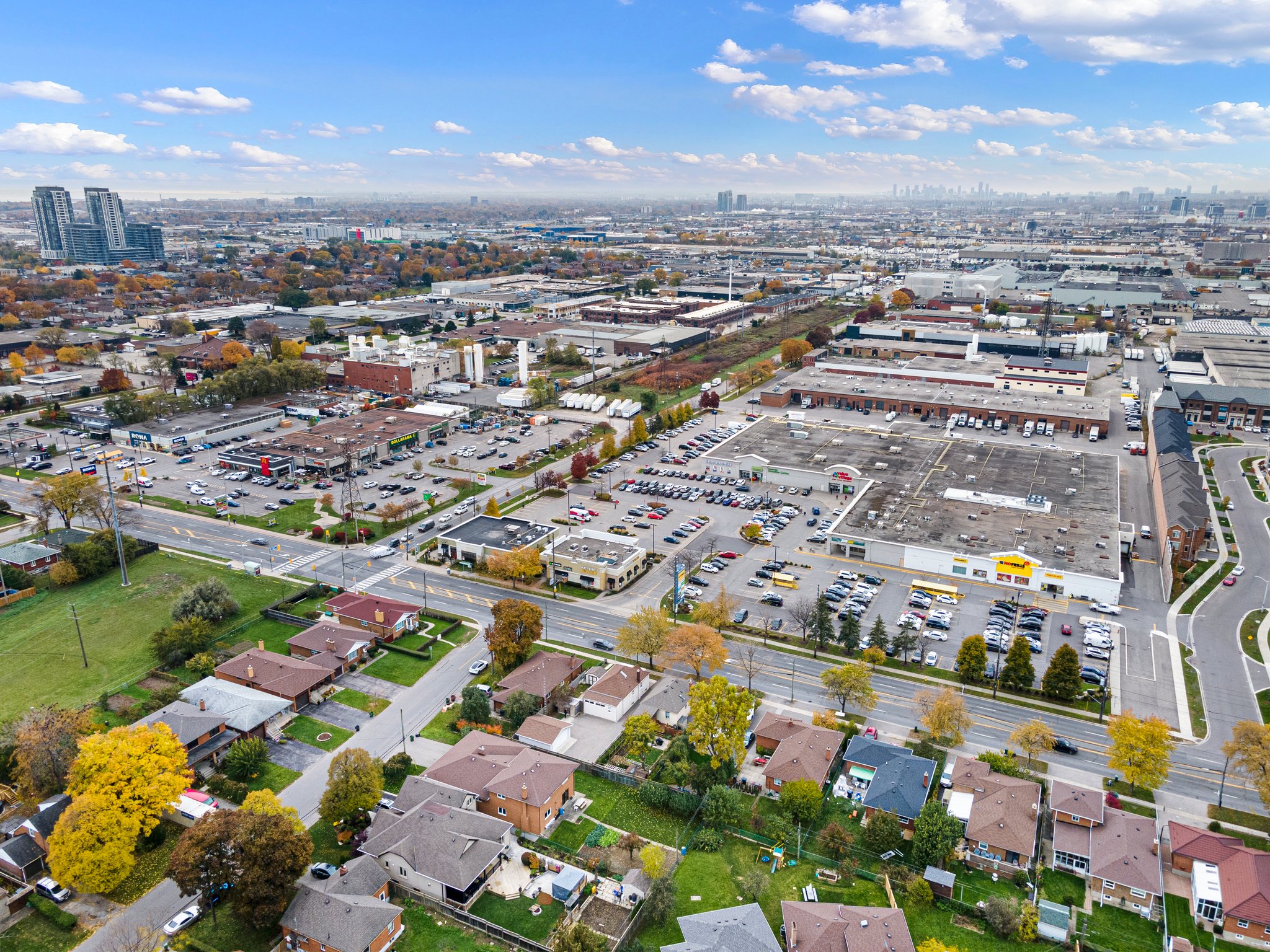 Toronto property showcase — delivered property photograph 31