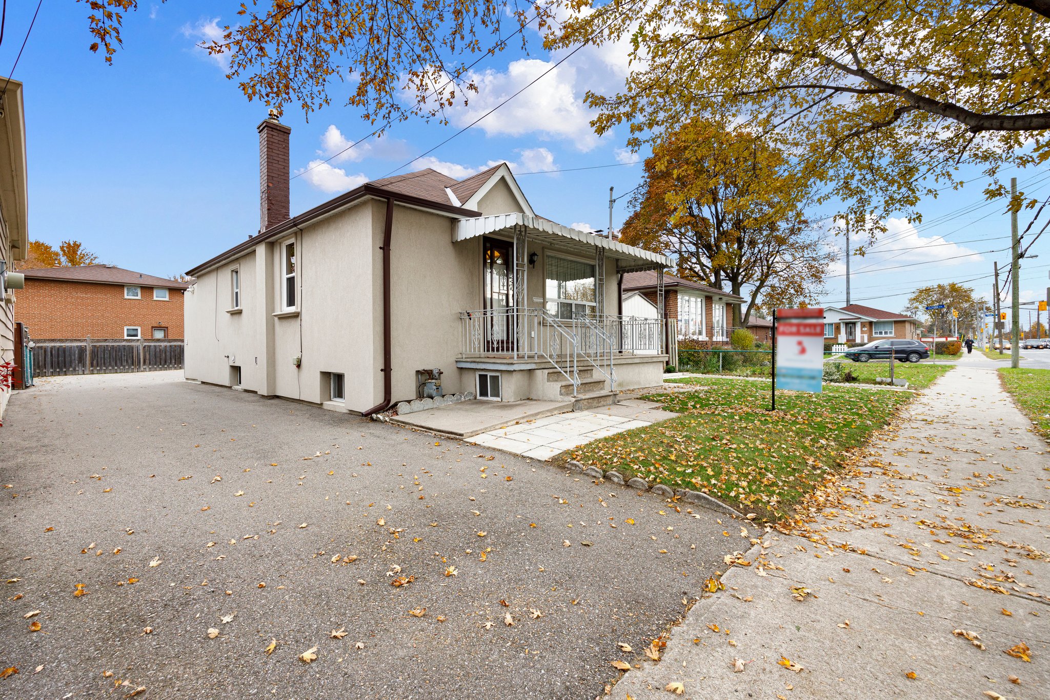 Toronto property showcase — delivered property photograph 3