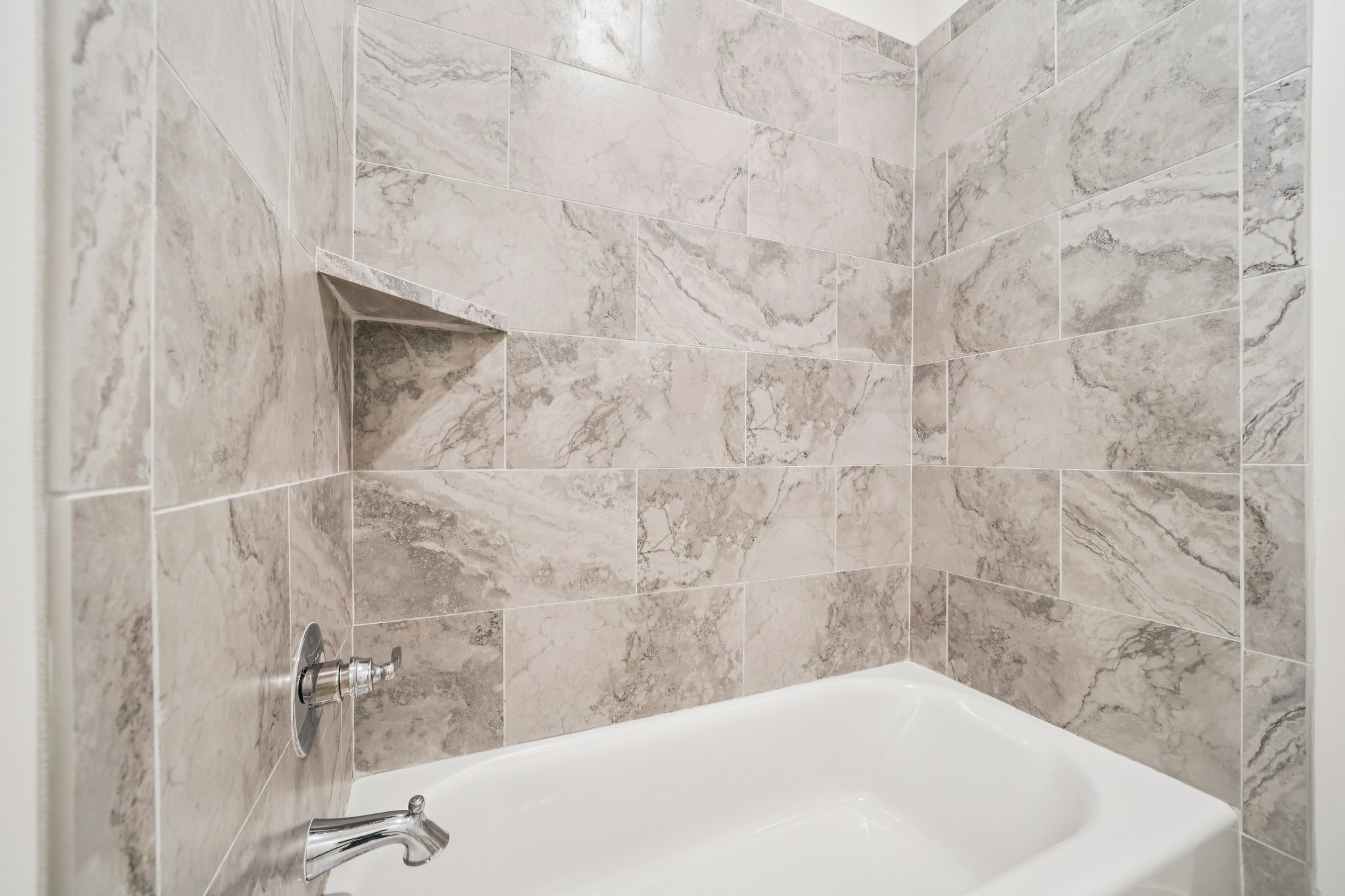 Norman Dr-S1103-034.jpg