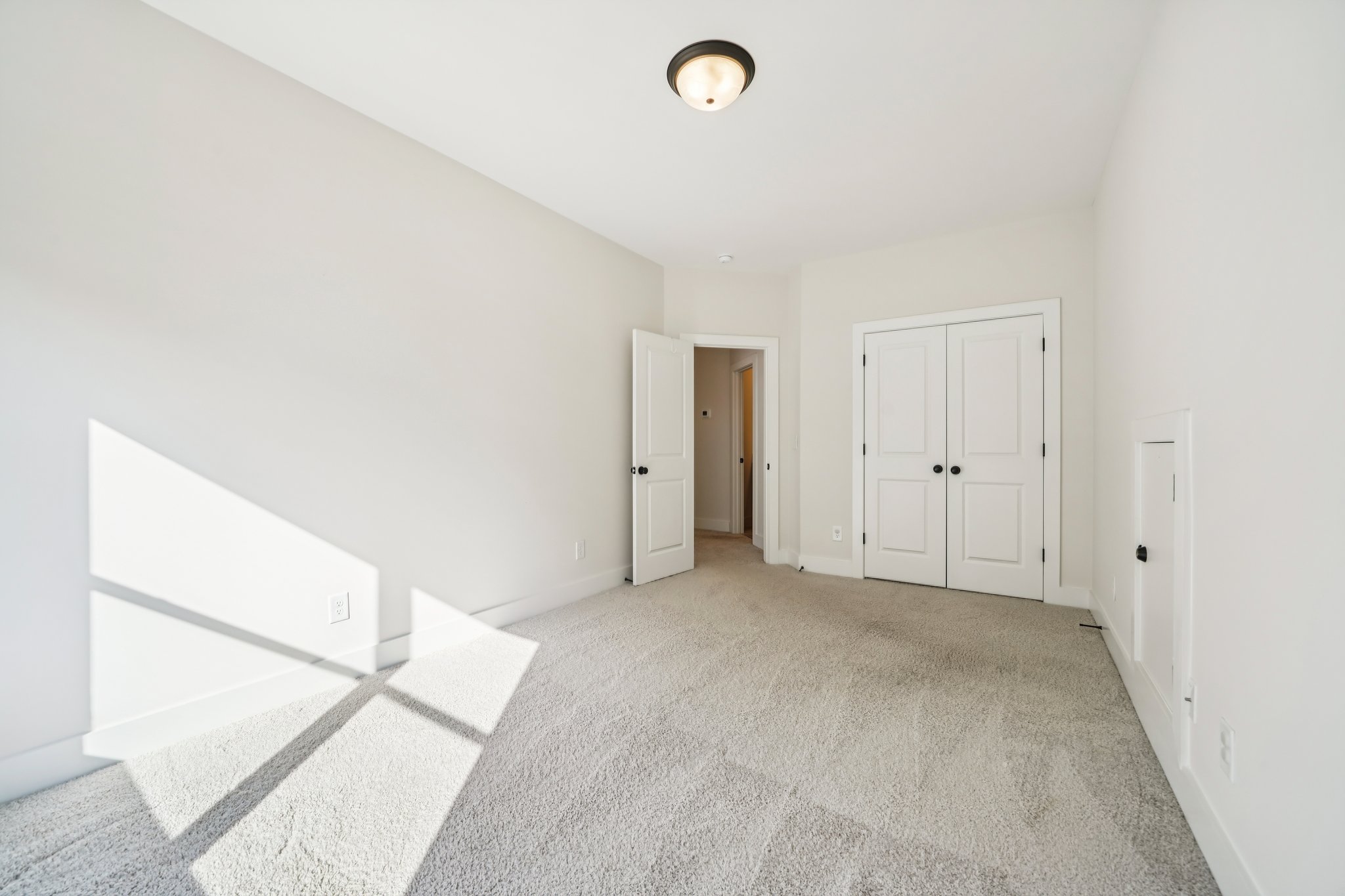 Norman Dr-S1103-036.jpg