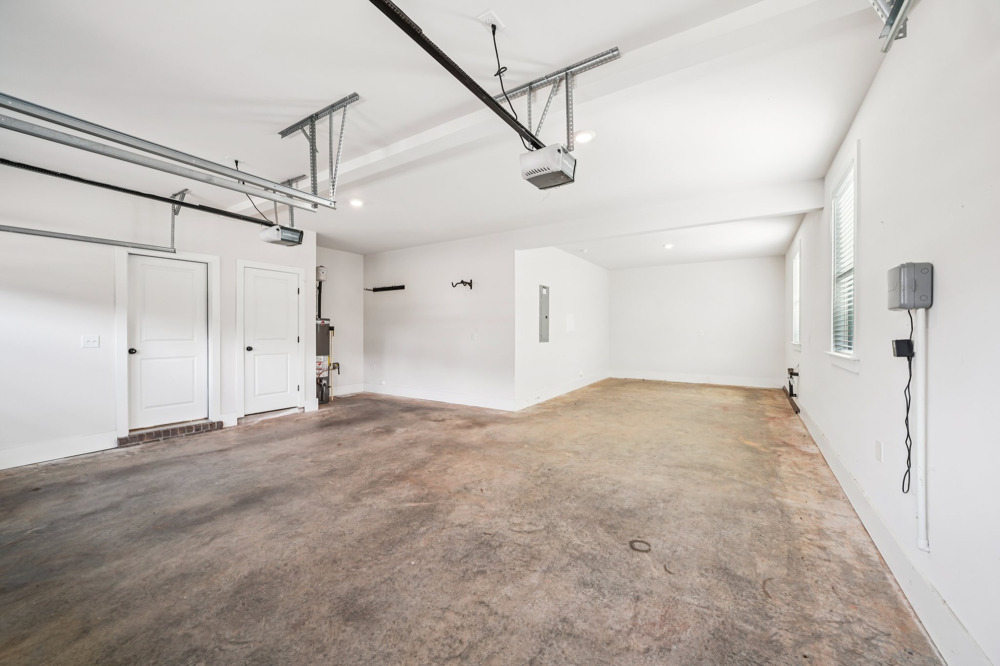 Norman Dr-S1103-039.jpg