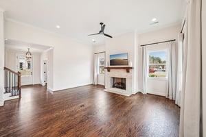 Norman Dr-S1103-005.jpg