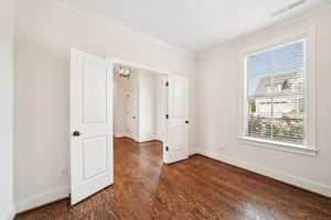 Norman Dr-S1103-017.jpg