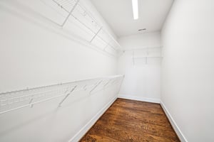 Norman Dr-S1103-024.jpg