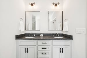 Norman Dr-S1103-025.jpg