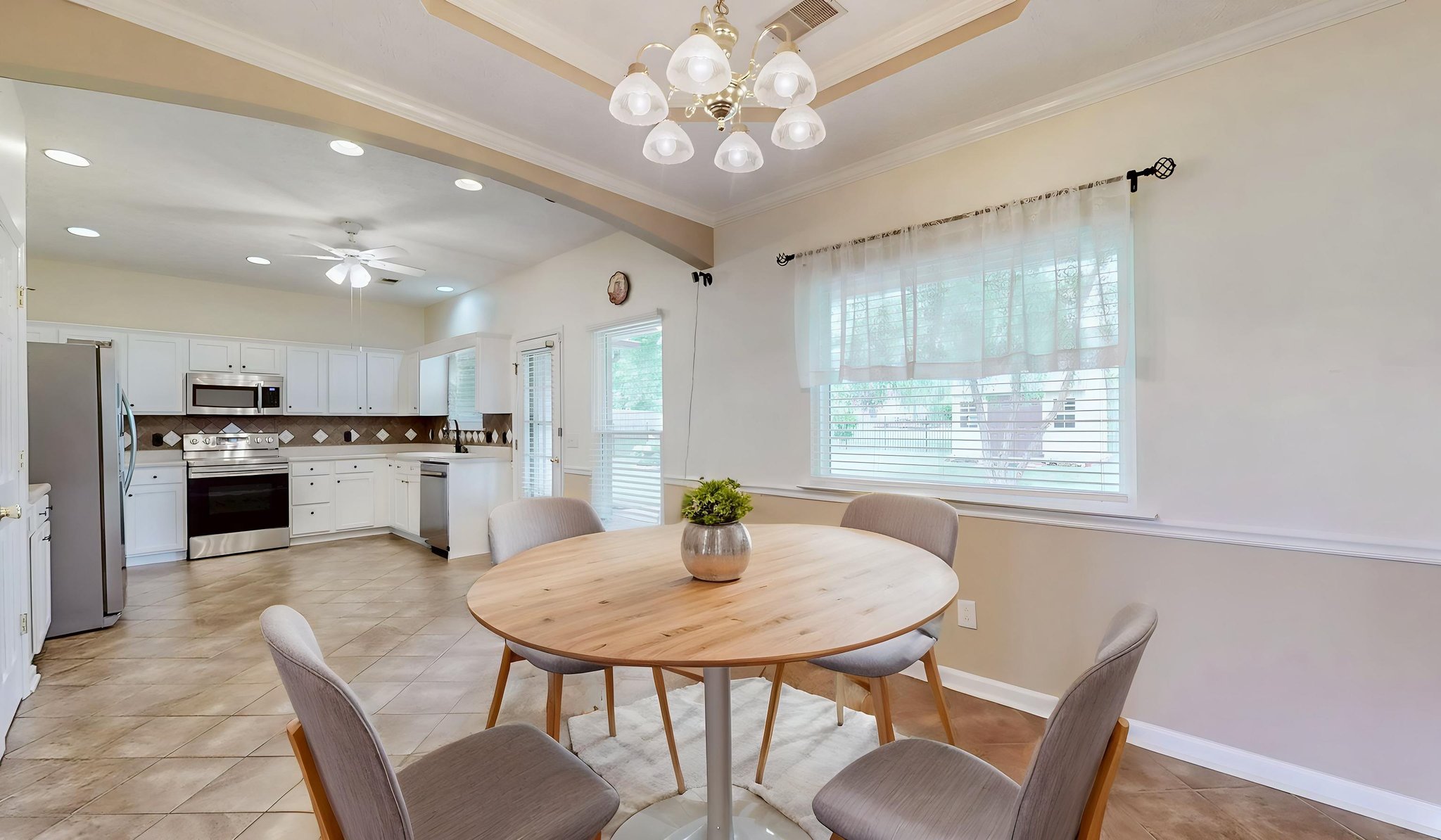 1015 Rutherford Way Hendersonville TN 37075-10 virtually staged.jpeg