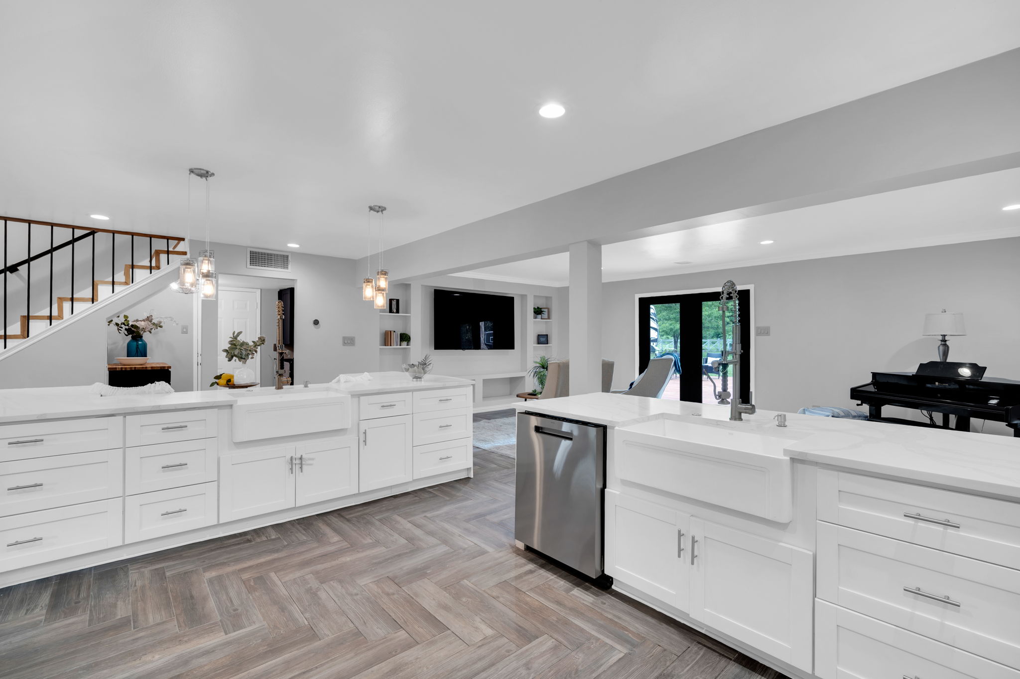 Designed to be the hub of the home this kitchen leaves nothing to spare