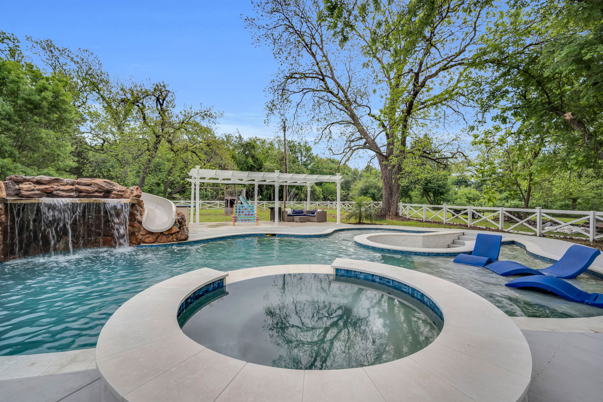 This custom pool offers endless entertainment options