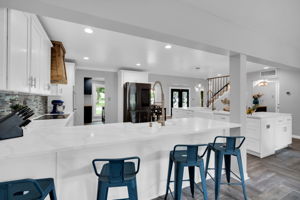 Good use of space allows for peninsula seating
