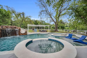 This custom pool offers endless entertainment options