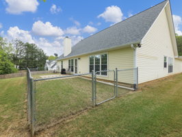 1015 Spring Ives Dr, Lawrenceville, GA 30043, USA Photo 32