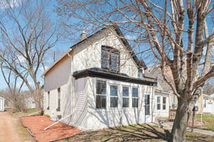 Stoughton Ave-S1104-003.jpg