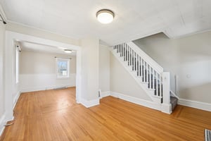 Stoughton Ave-S1104-006.jpg