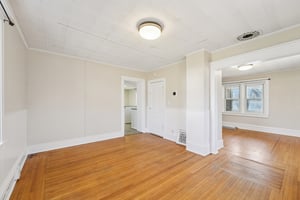 Stoughton Ave-S1104-009.jpg