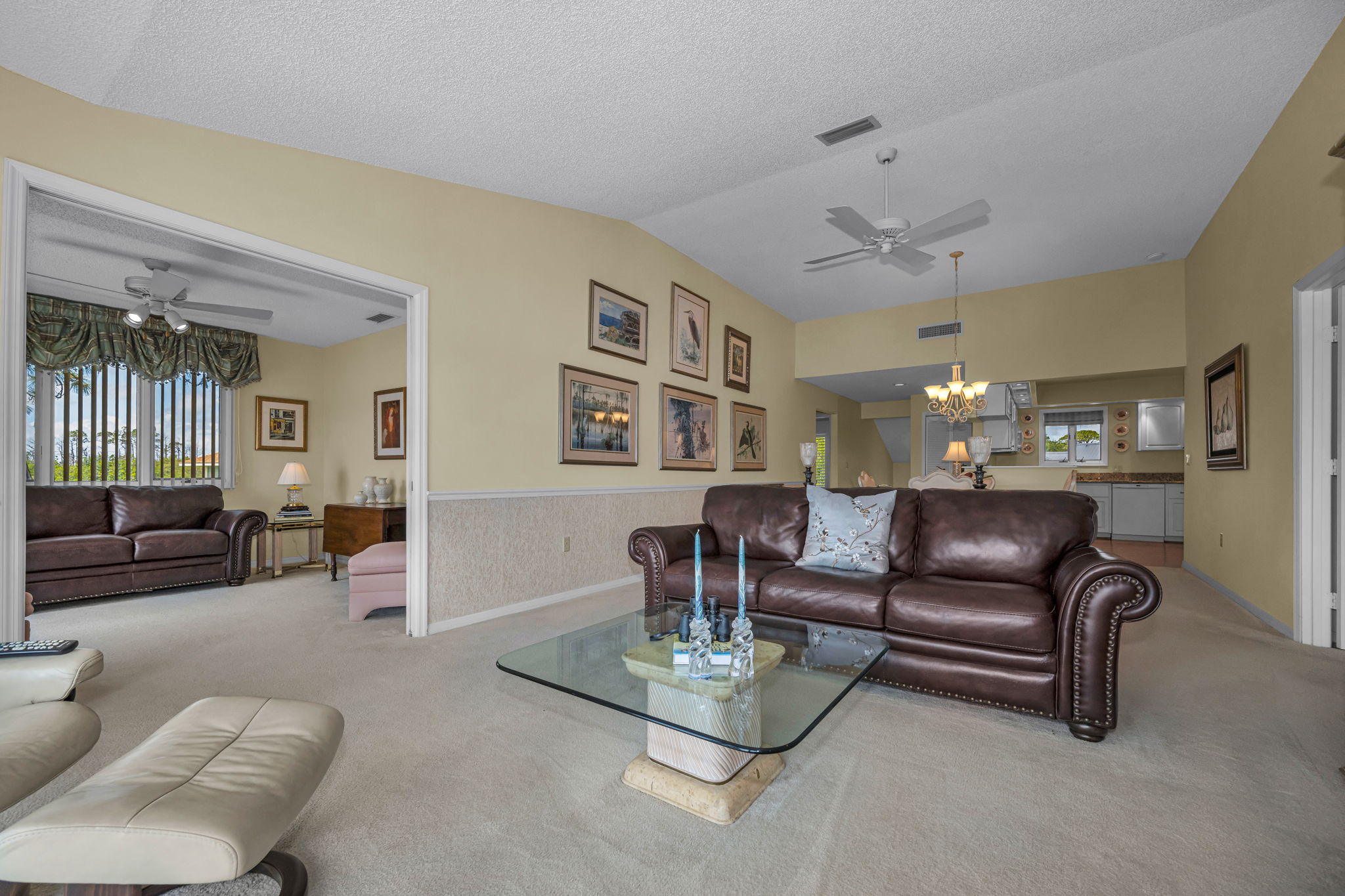 Living Room 4