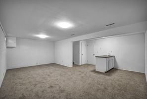  Photo 35