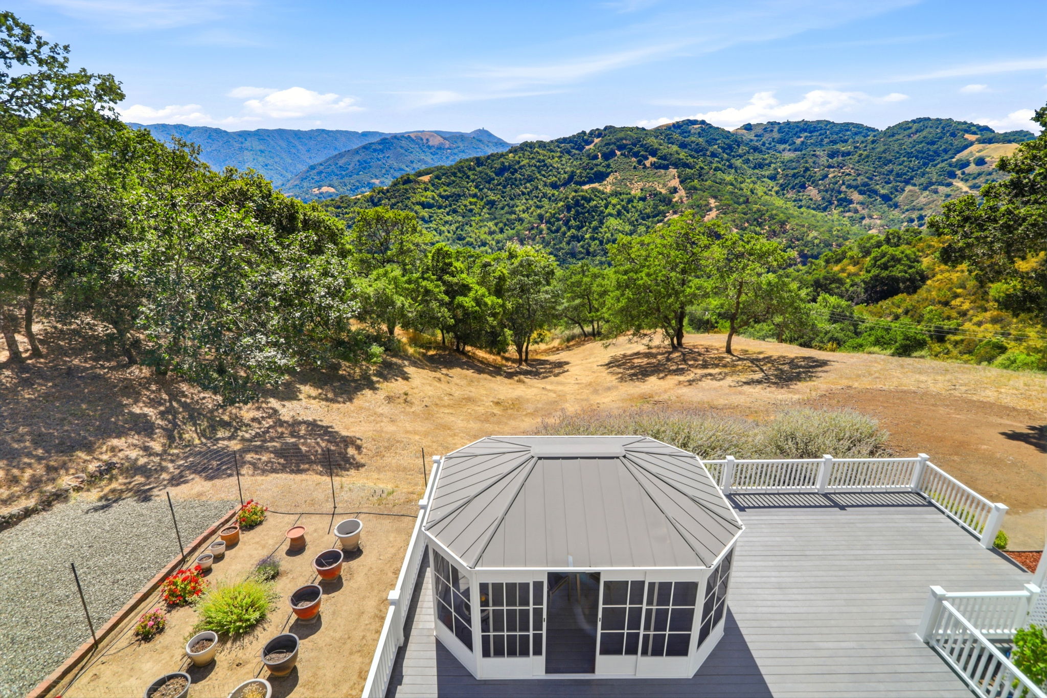 058_F8_10150 Cinnabar Hills Rd