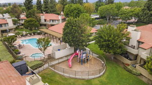  Photo 49