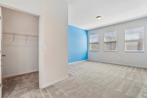 Yonaomi Cir-S0805-019.jpg