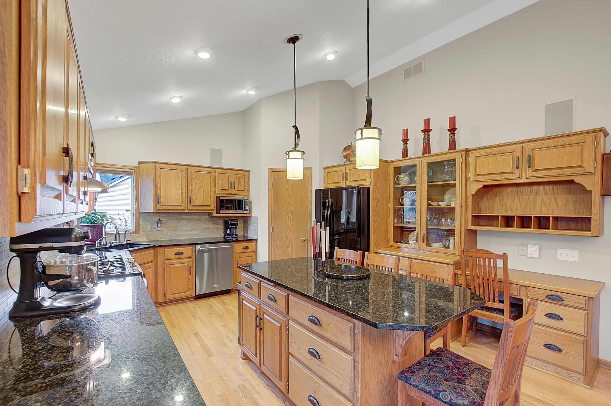 10155 166th St W, Lakeville, MN 55044, US Photo 12