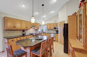 10155 166th St W, Lakeville, MN 55044, US Photo 9