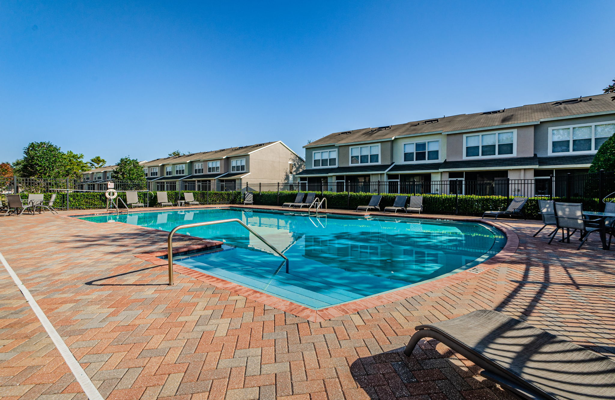 Pool10