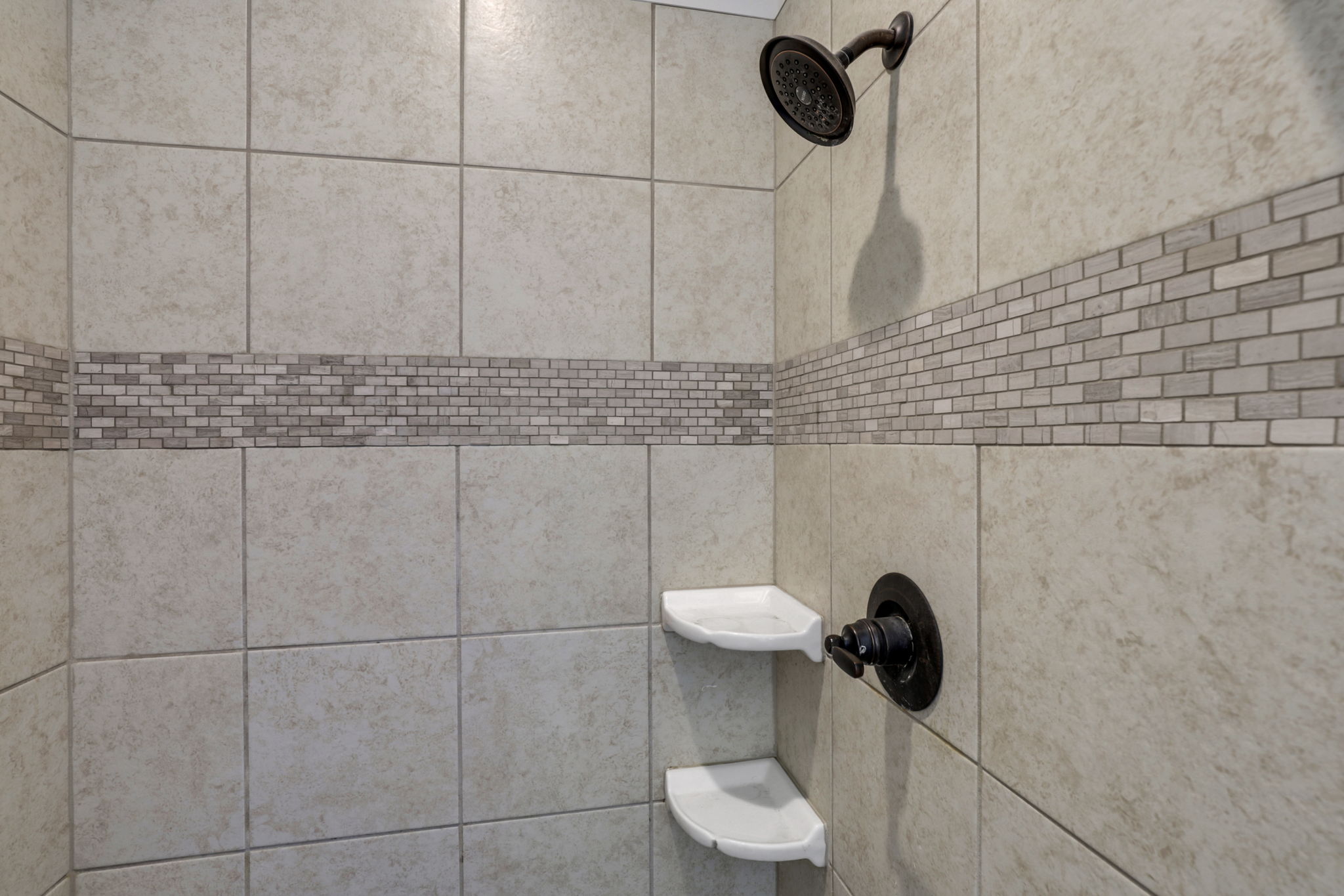  Photo 35