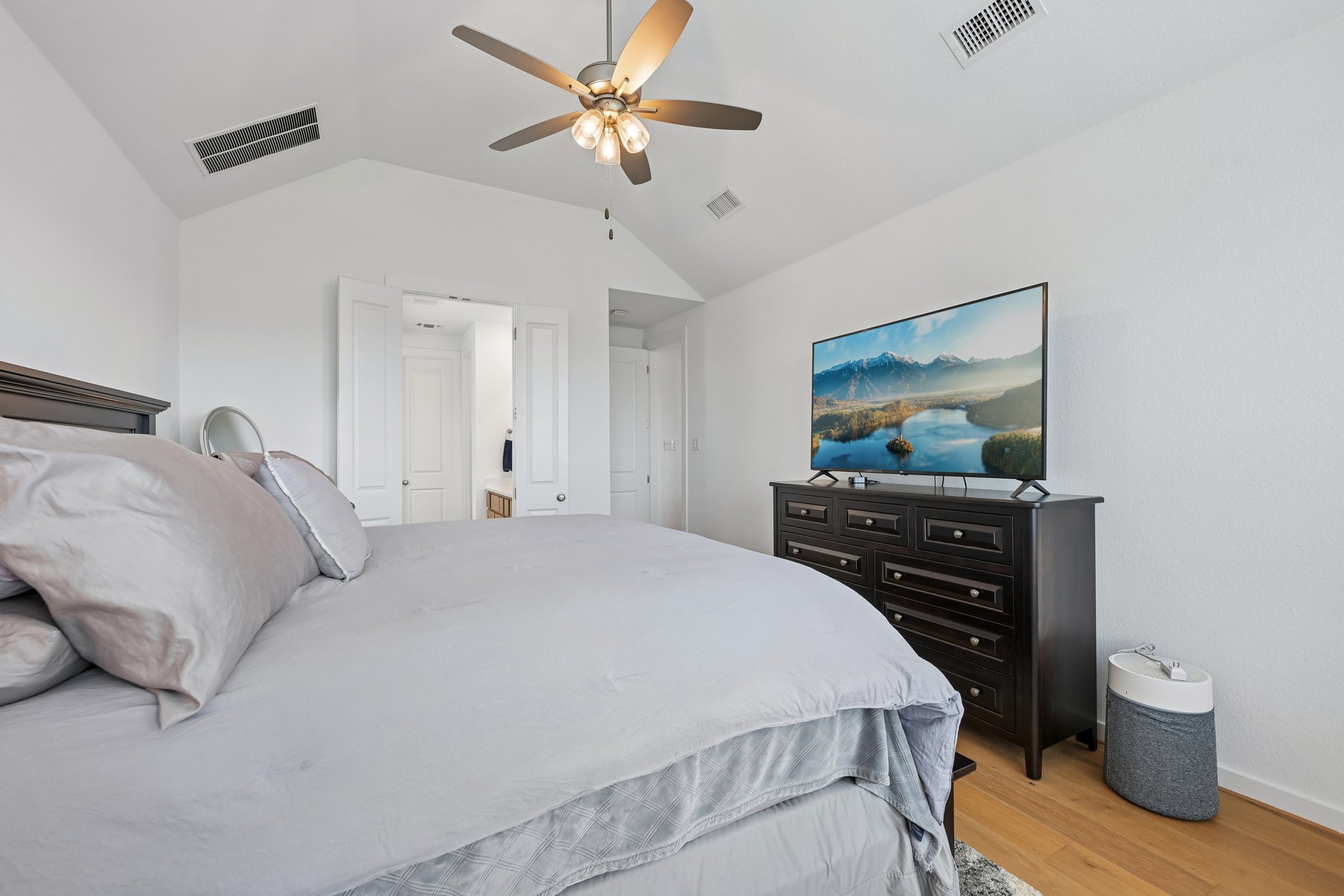 Addison Ln-S1806-022.jpg