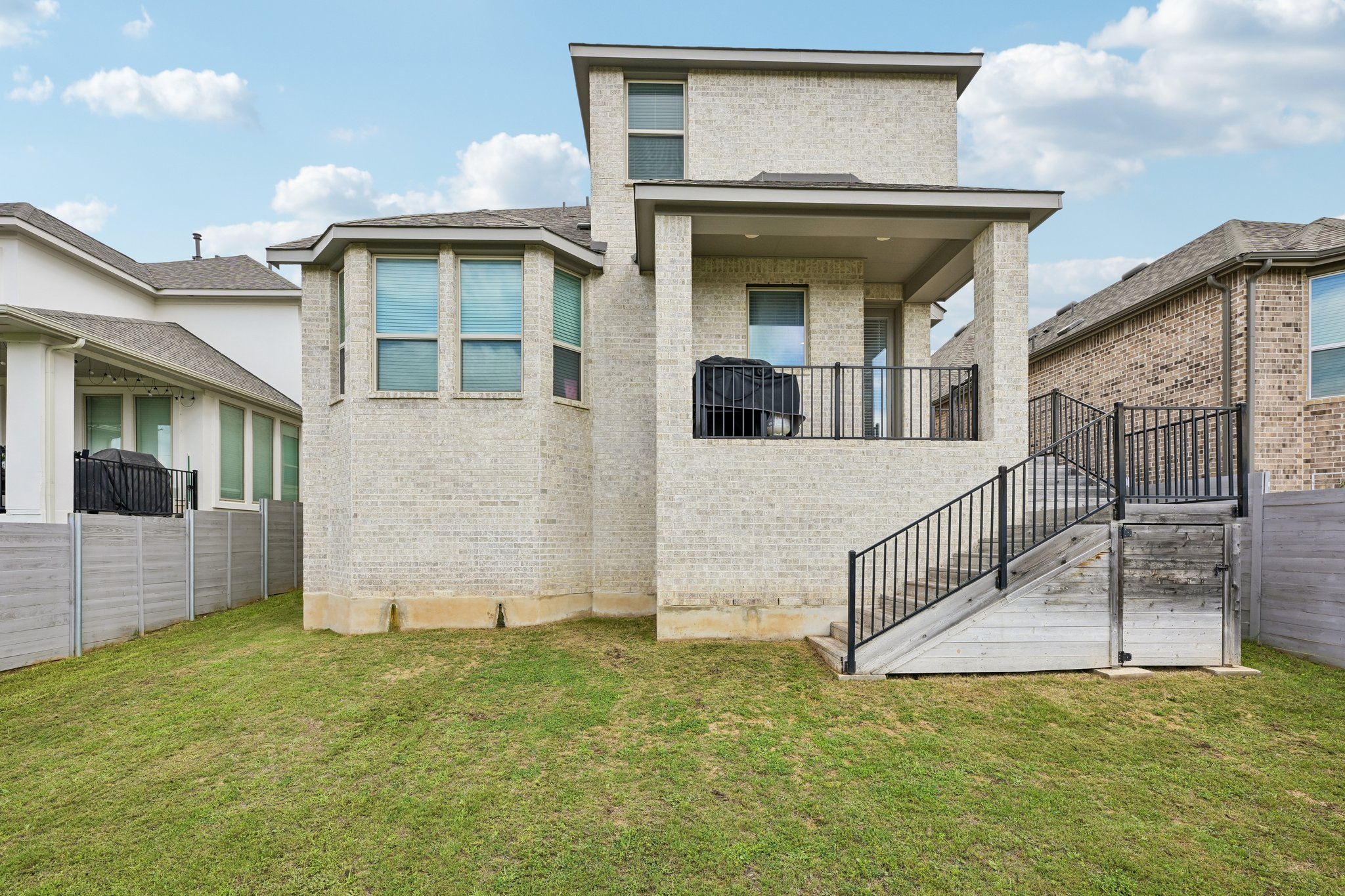 Addison Ln-S1806-045.jpg