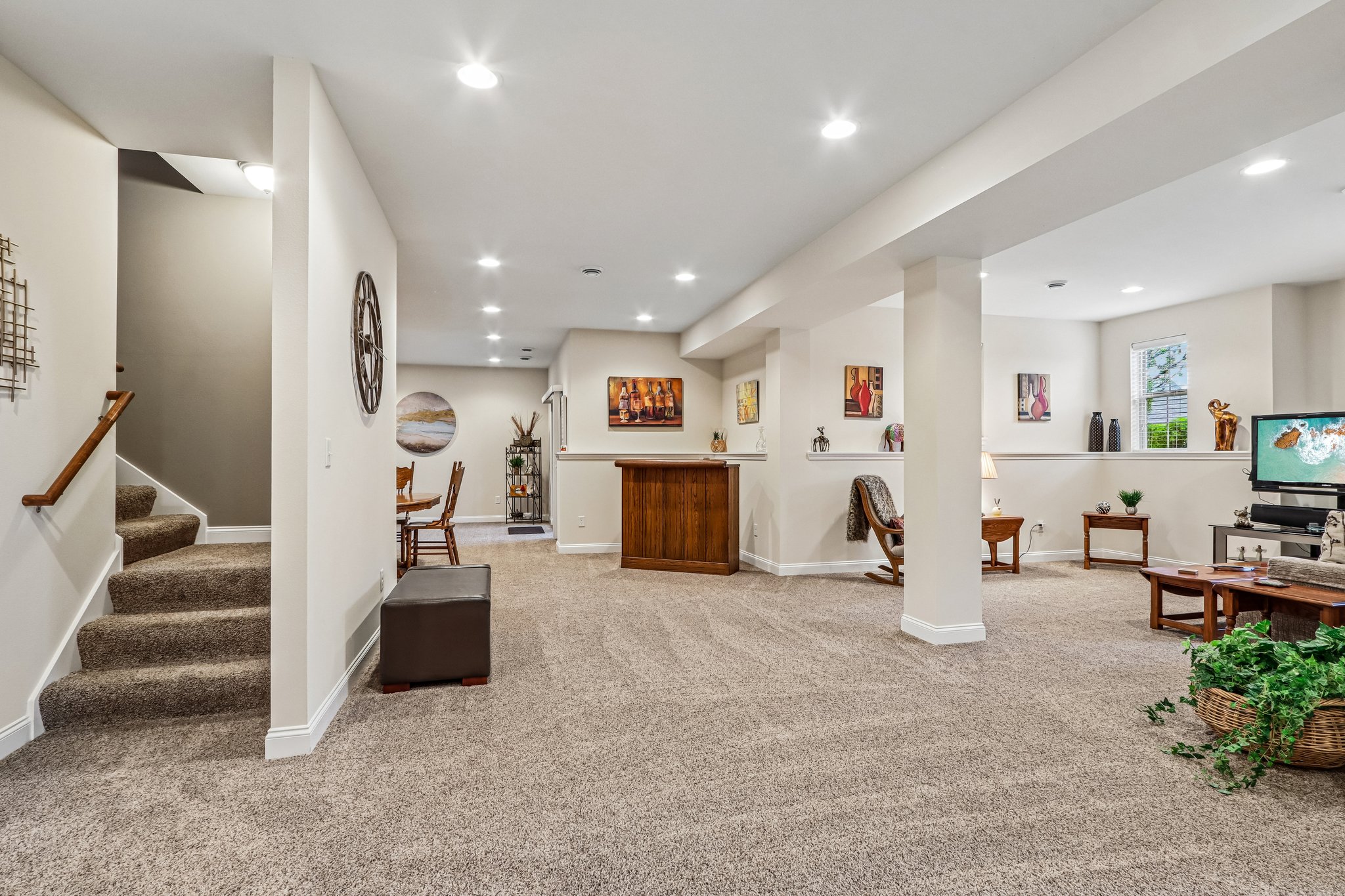 Ann Marie Way 7-S2804-009.jpg