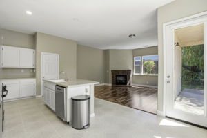 010_F8_1016 Carpinteria Dr