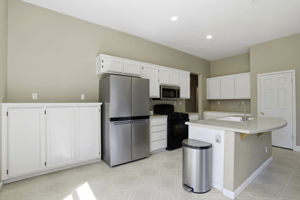 012_F8_1016 Carpinteria Dr