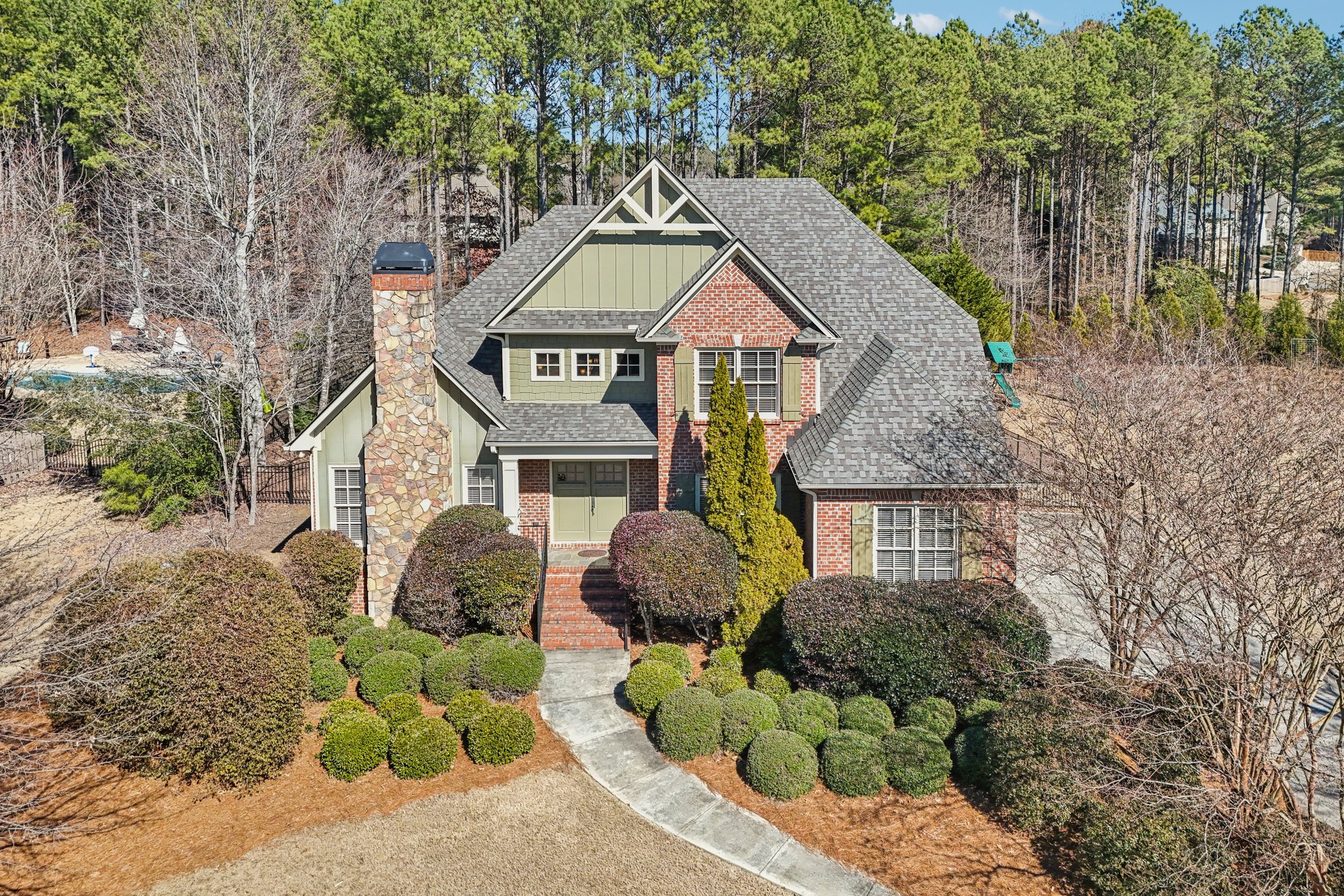 Dunsmore Dr-S0702-002.jpg