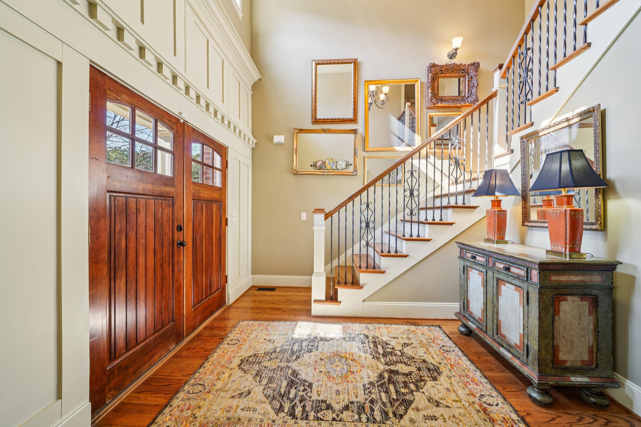 Dunsmore Dr-S0702-005.jpg