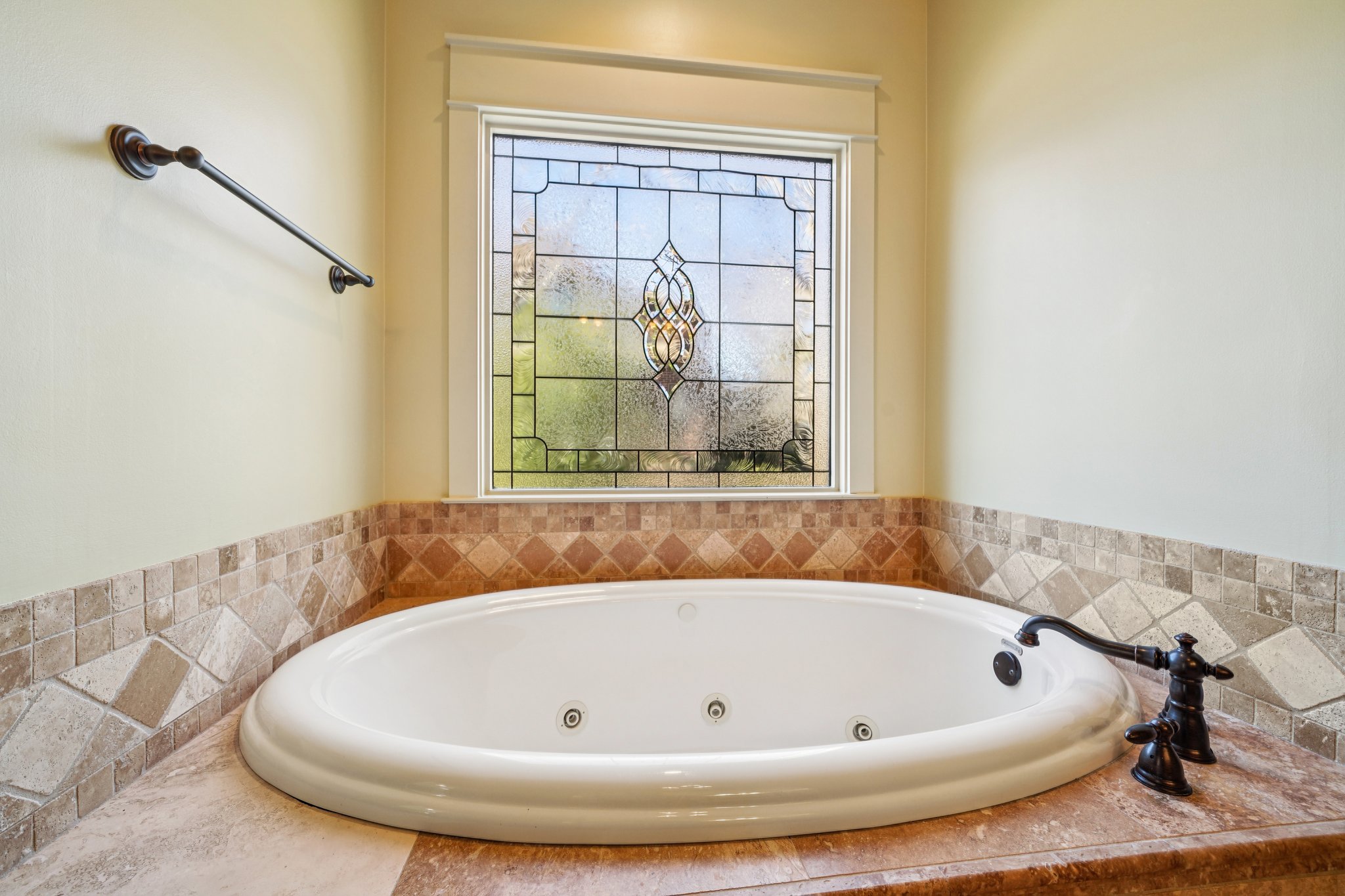 Dunsmore Dr-S0702-038.jpg