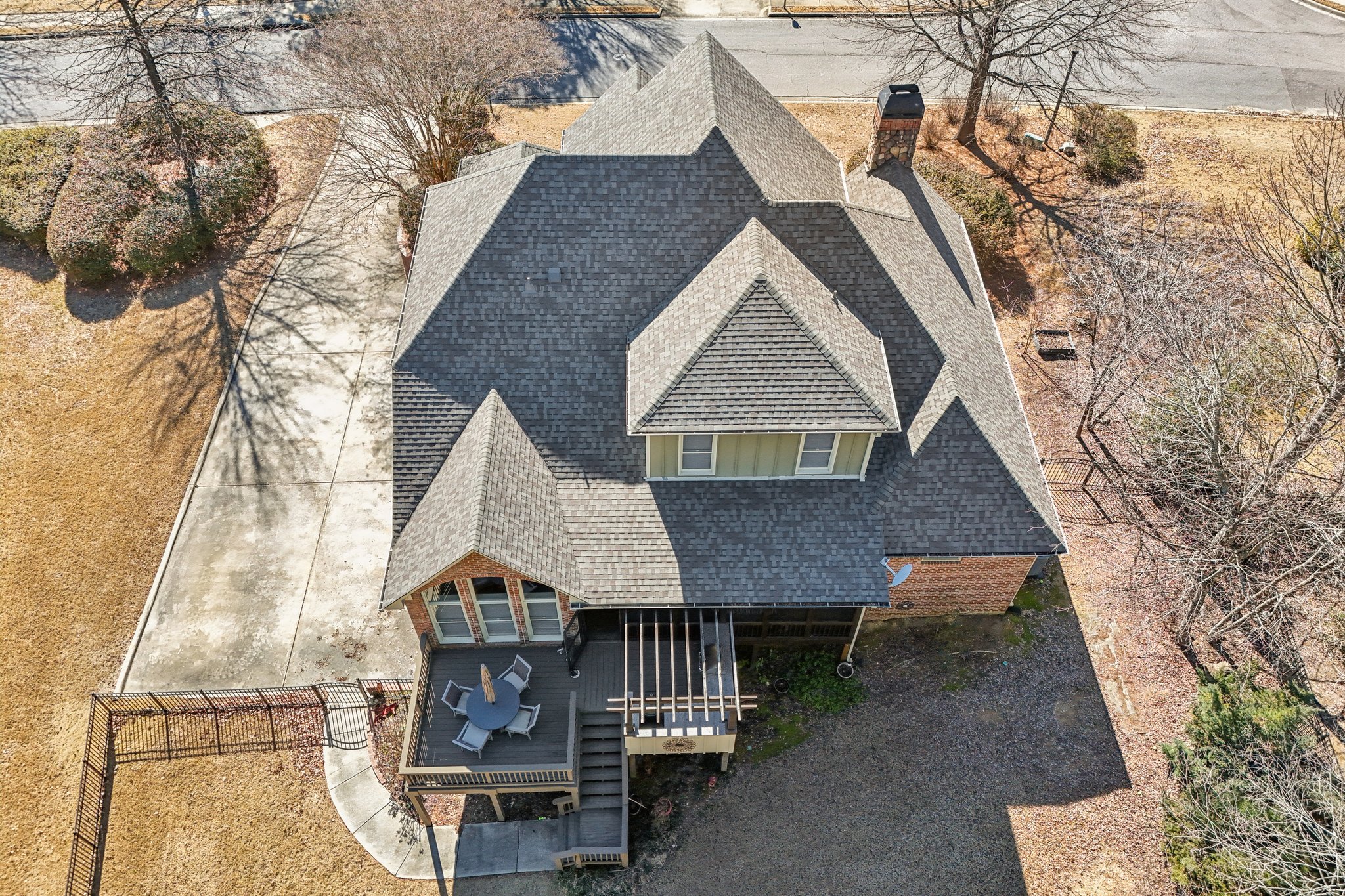 Dunsmore Dr-S0702-081.jpg