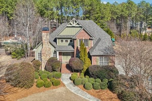 Dunsmore Dr-S0702-002.jpg