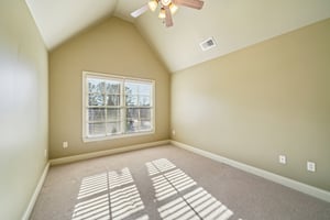 Dunsmore Dr-S0702-053.jpg