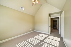 Dunsmore Dr-S0702-054.jpg