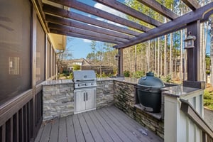 Dunsmore Dr-S0702-065.jpg