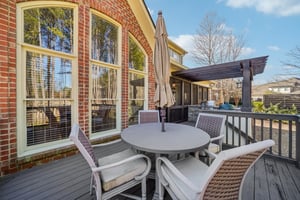 Dunsmore Dr-S0702-070.jpg