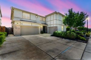 DSC05215-HDR day to dusk.jpeg