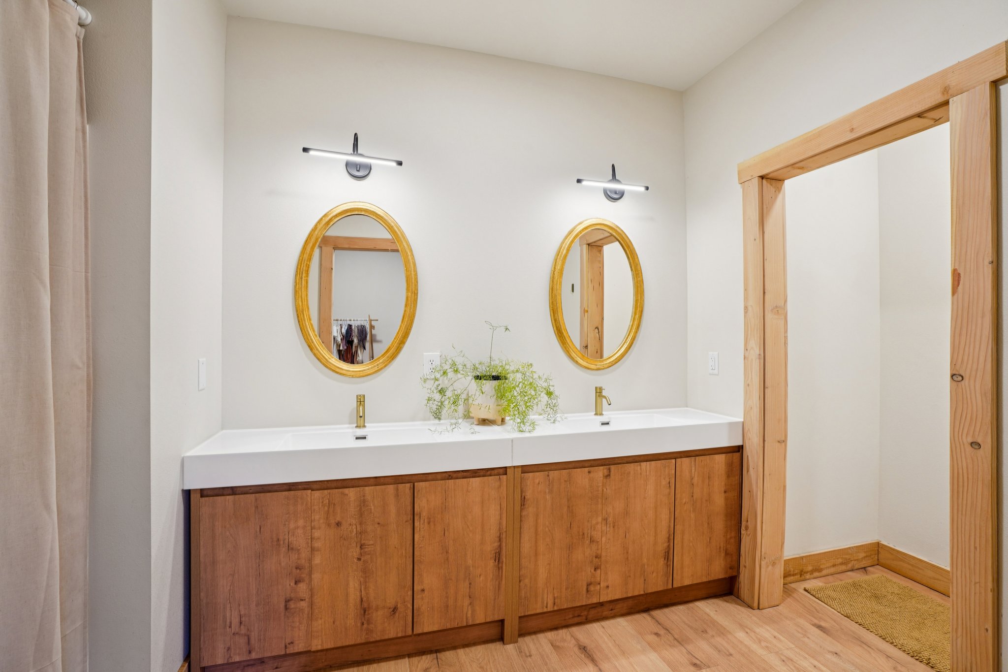 Lincoln Ln-S3112-043.jpg