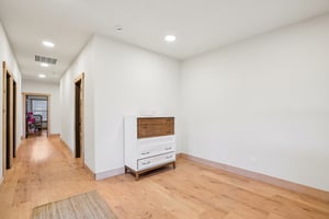 Lincoln Ln-S3112-037.jpg