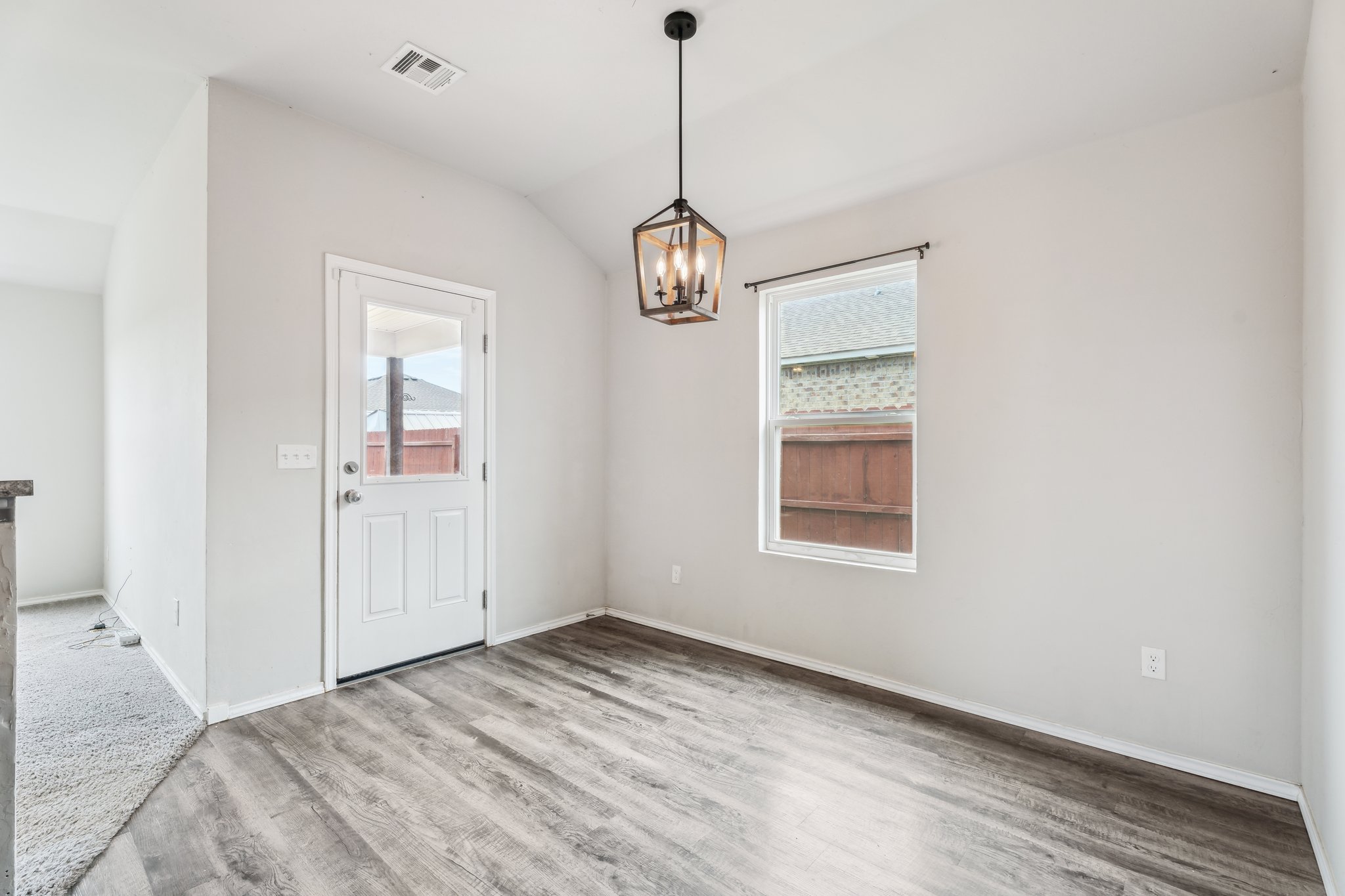 1016 N Deer Ct Way_018.jpg