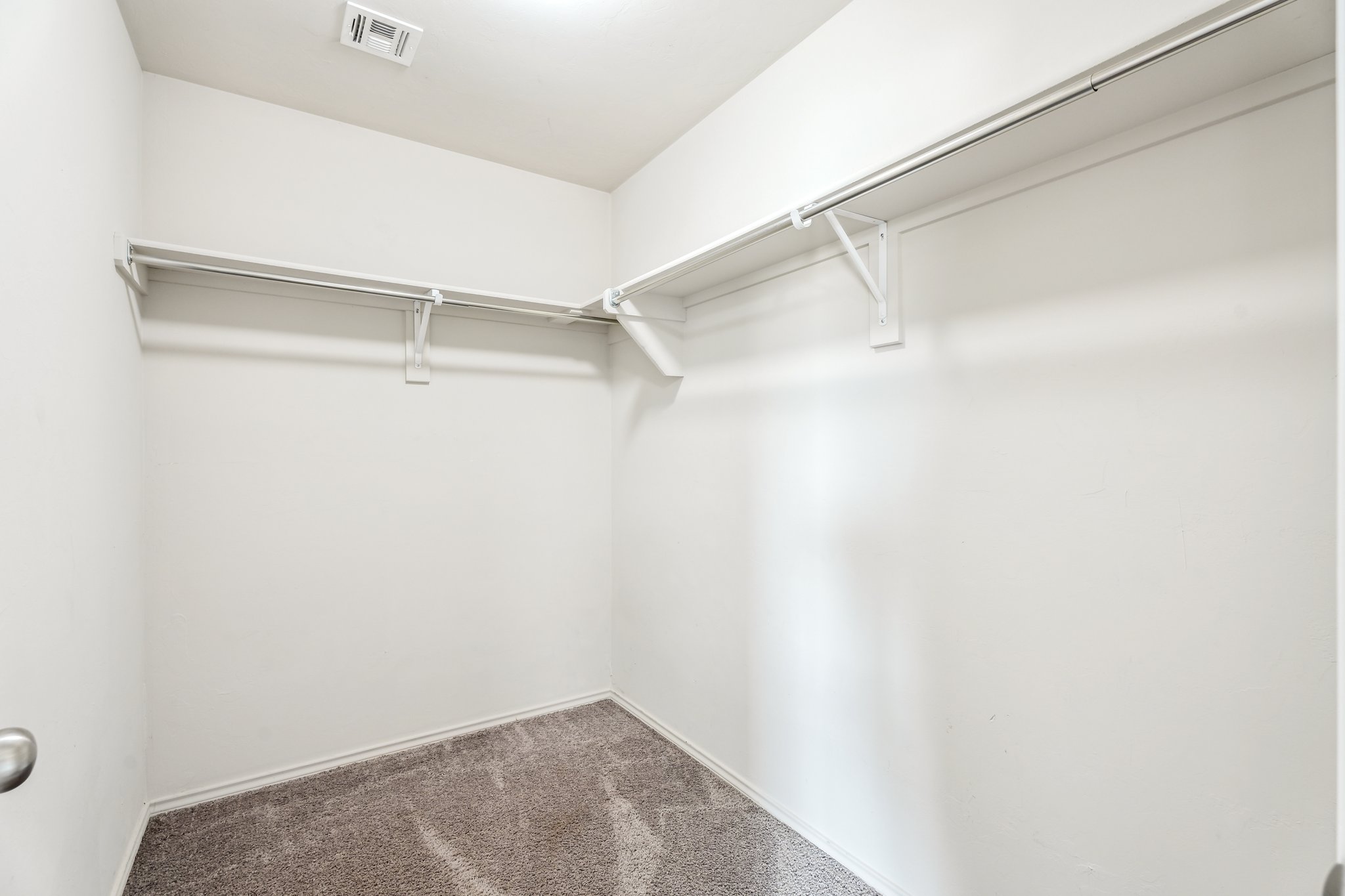 1016 N Deer Ct Way_021.jpg